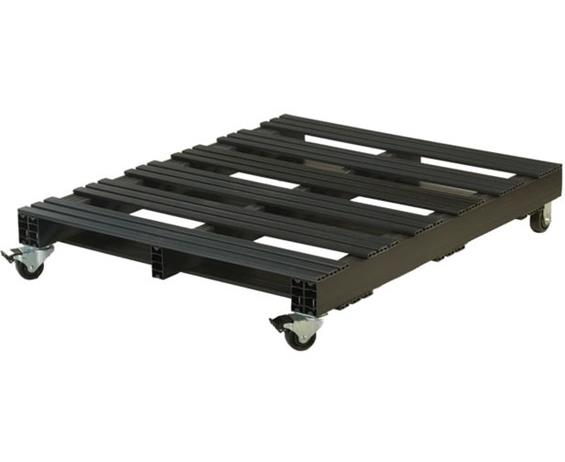 STOCKED PLASTIC PALLETS