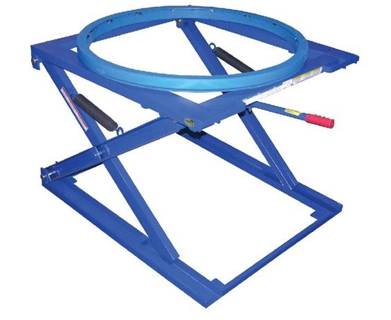 ADJUSTABLE PALLET STANDS