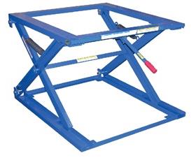 ADJUSTABLE PALLET STANDS